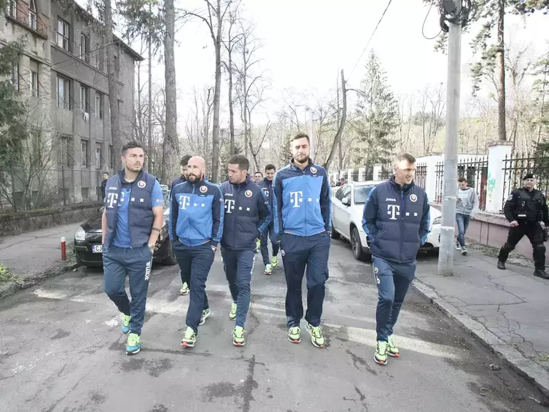 orca_share_media1490540114490