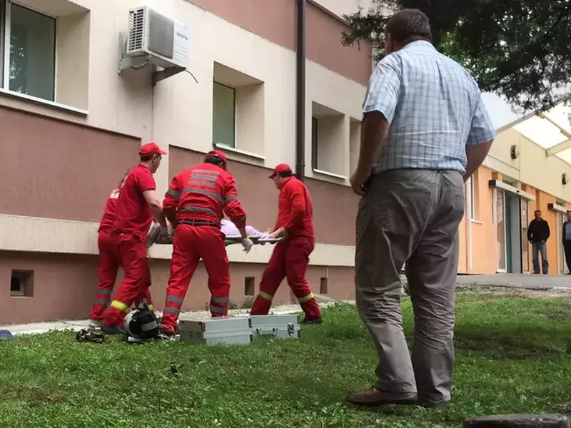 sinucidere la Spitalul Județean Botoșani (1)