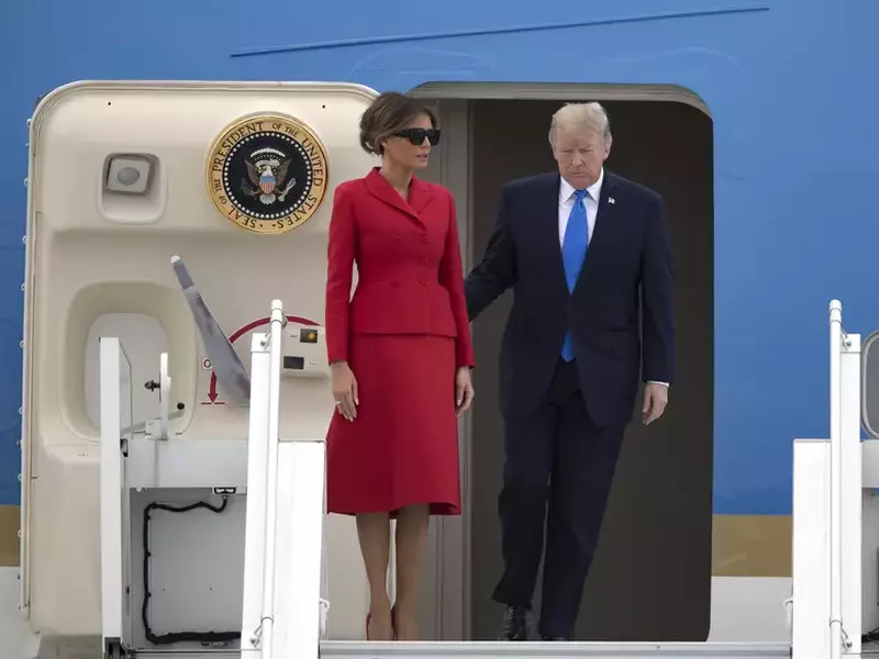 Donald Trump și Melania Trump au ajuns în Paris