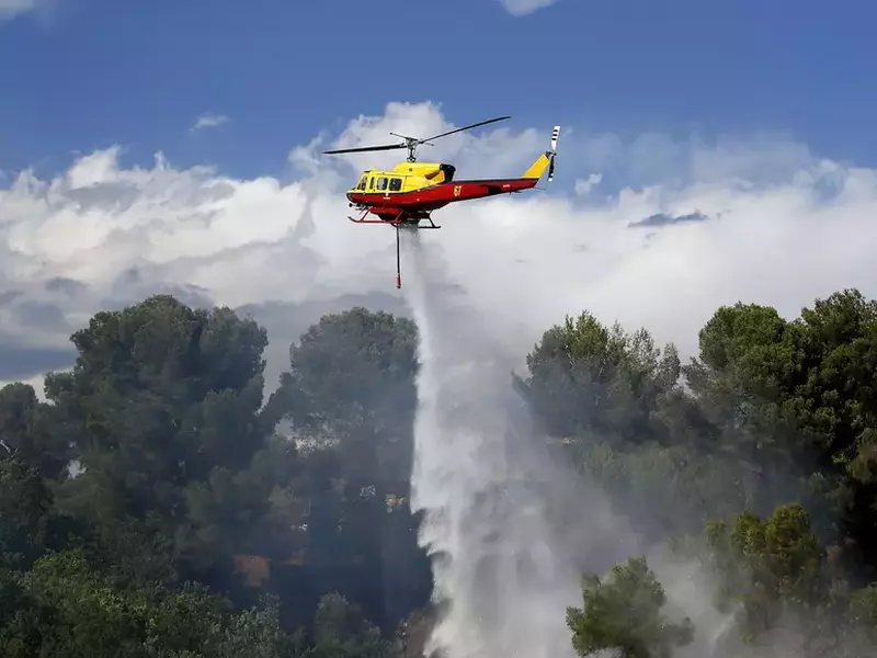 Incendii uriașe în Franța