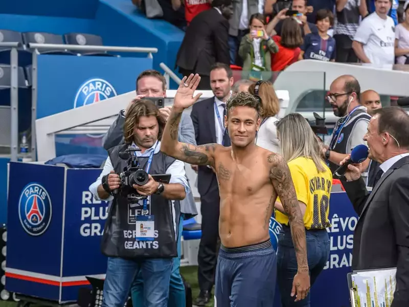 PSG Neymar Jr presentation