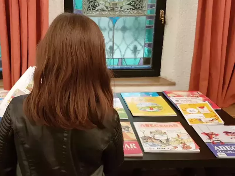 expoziție abecedare 1