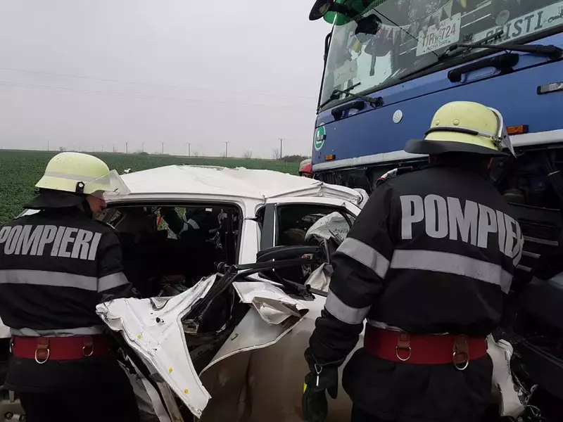 Accident în Stamora Moravița, județul Timiș (2)