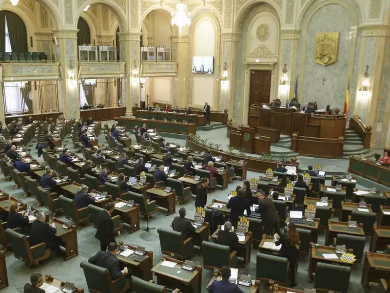 UPDATE. Senatul a votat legea privind răspunderea magistraților, cu amendamente noi propuse în plen de Șerban Nicolae