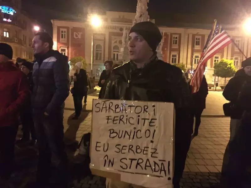 Timișorenii au protestat pe muzică de colind