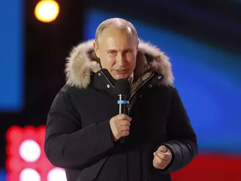 Vladimir Putin: Statul Islamic a fost infrant