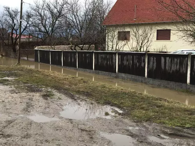 inundatii brasov 1