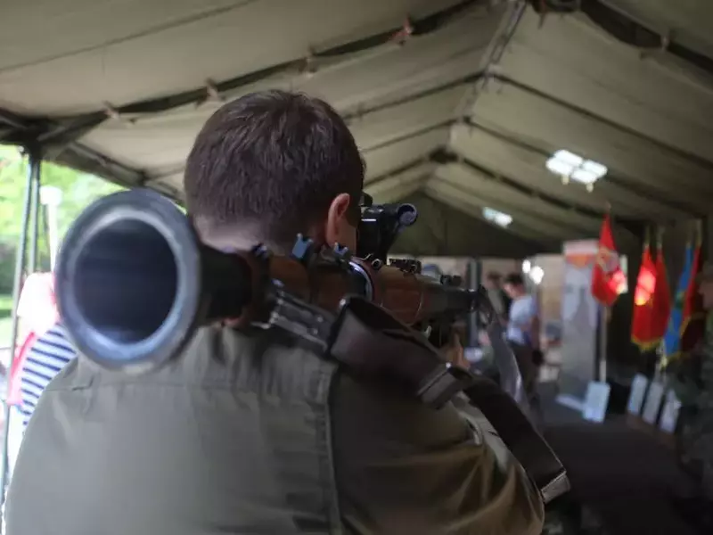 Ziua Forțelor Terestre, în Parcul Carol I (FOTO: Adi Manolache)
