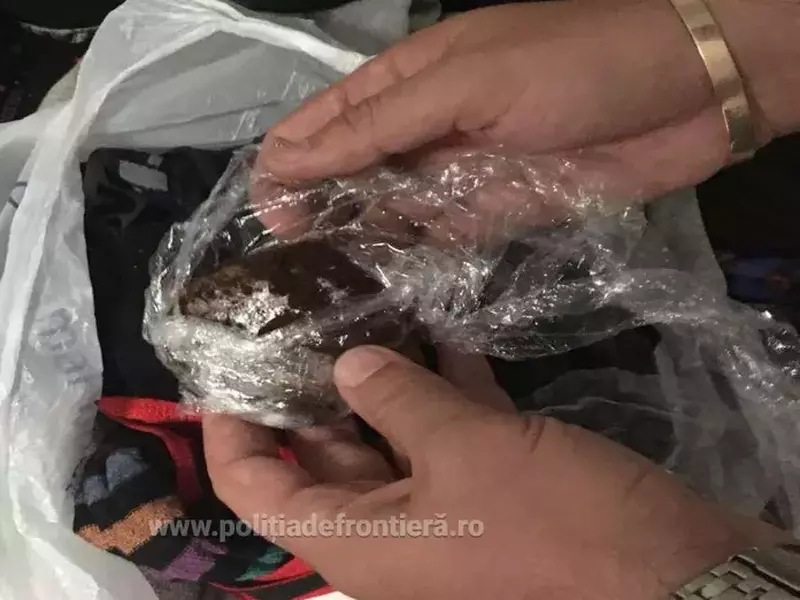 italian a fost prins cu droguri în Aeroportul Otopeni (1)