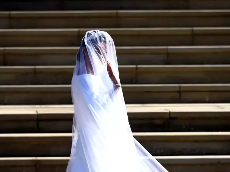 Meghan Markle în rochie de mireasă