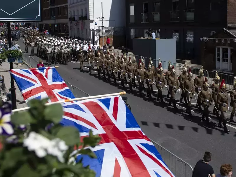 Windsor prepares for royal wedding of Prince Harry and Meghan Markle