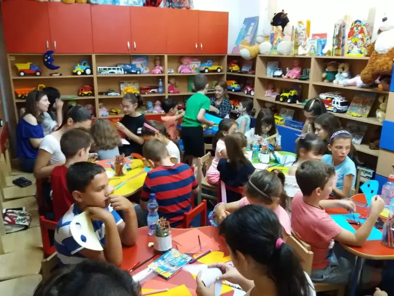 36634394_467712666987331_7530929191634599936_o