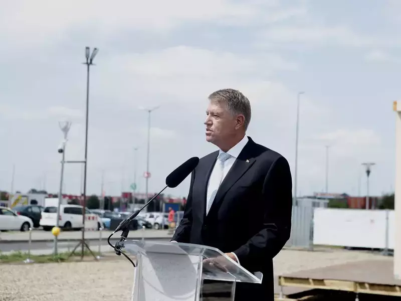 37787963_1780894995320230_8187328854503718912_n