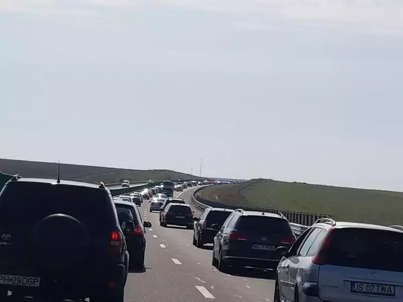 Aglomerație pe Autostrada Soarelui din cauza mai multor accidente (1)