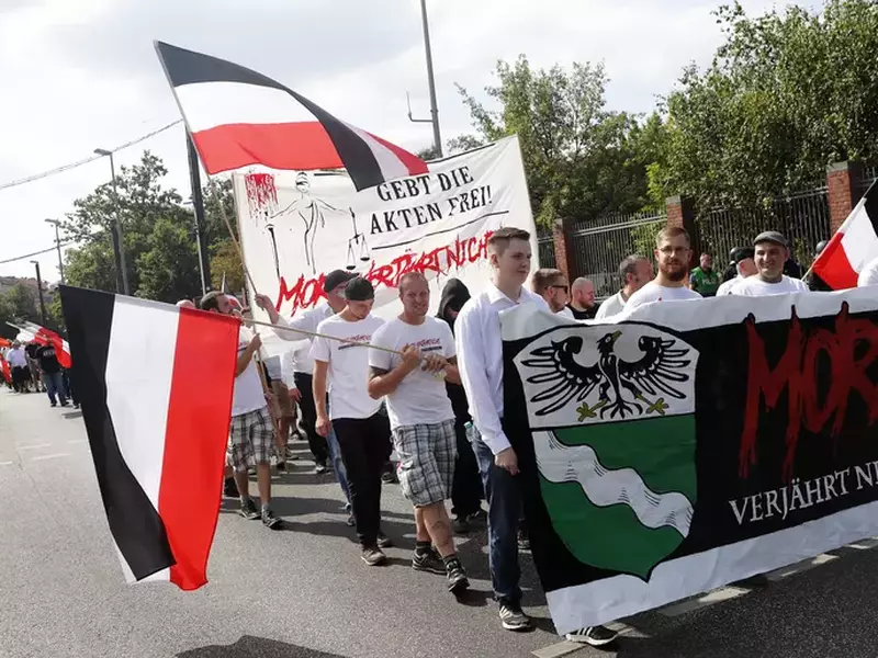 Marș neonazist la Berlin