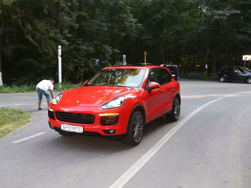 invitatii incep să sosească la nunta fiului lui liviu dragnea