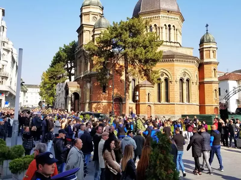ilie balaci cortegiu biserica foto razvan lutac