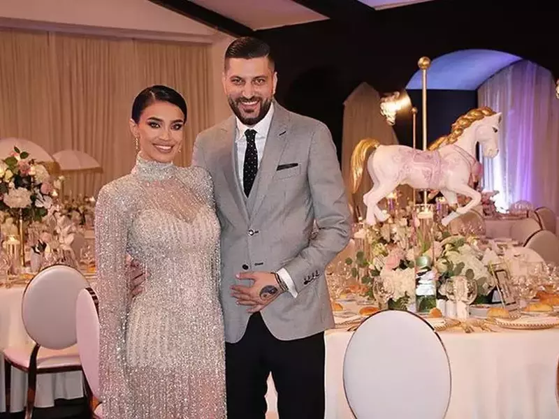 Cum arată tortul de la botezul fetiței Adelinei Pestrițu (1)