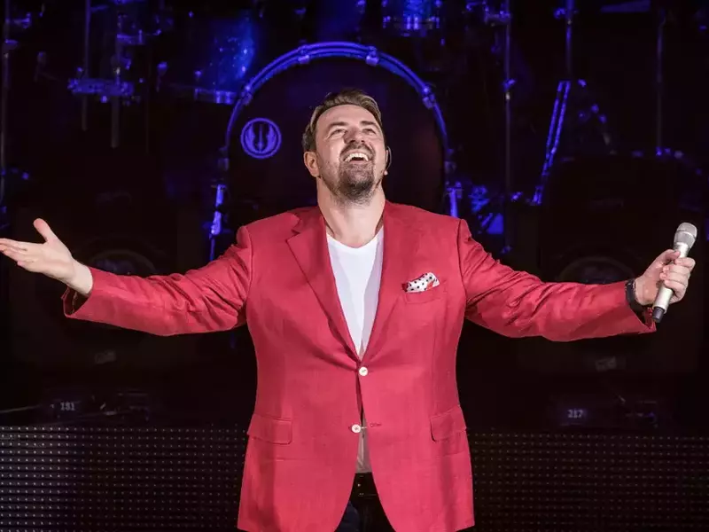 _nou10 -RER_9072r_resize