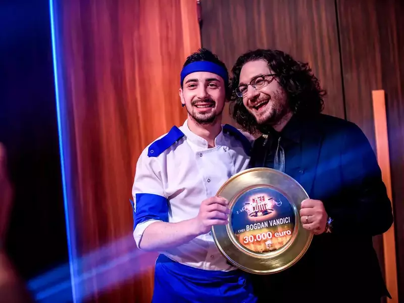 362421888779173290747281175648452902649856o-1