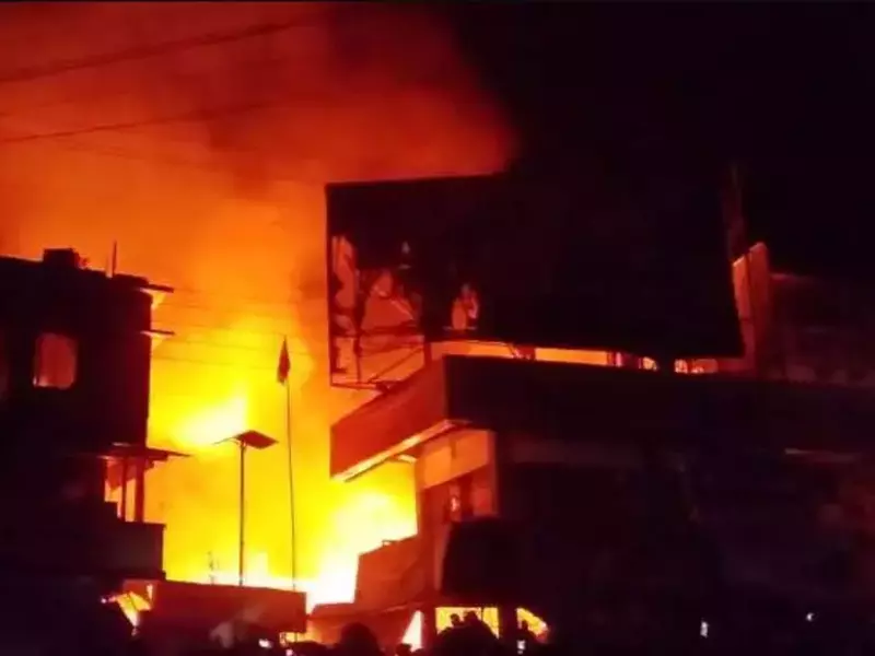 Incendiu devastator în Bangladesh.