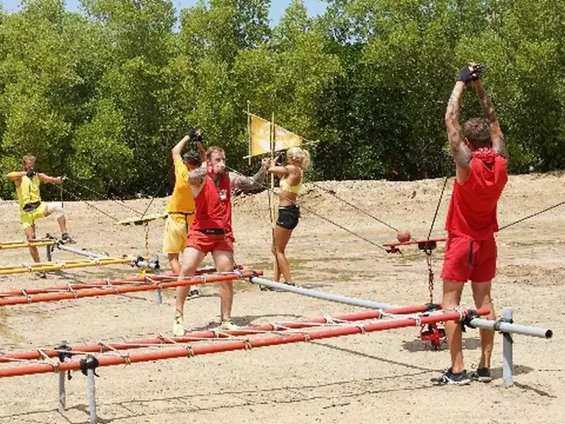 Ultimul Trib (1)