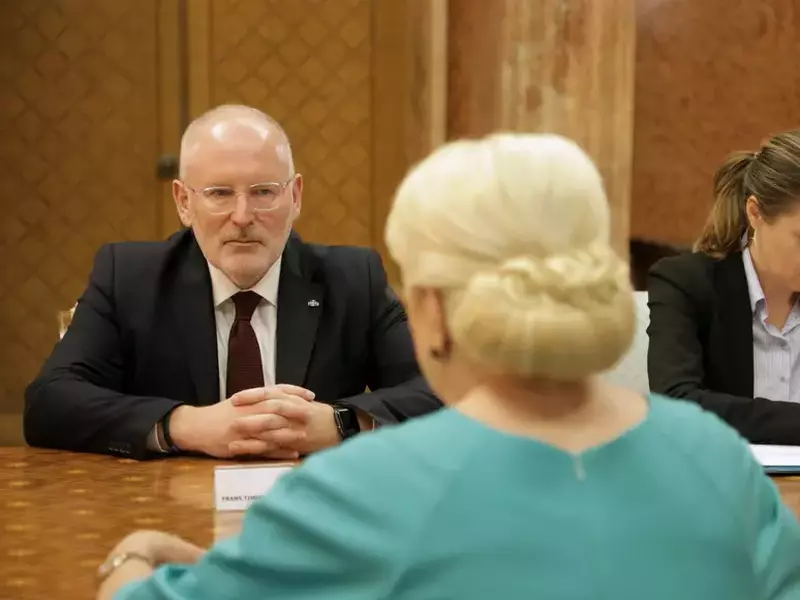 1552332111original_09_resize