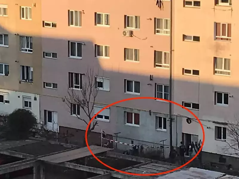 Un copil de aproape 2 ani a murit, după ce a căzut de la etajul 4 al unui bloc din Sibiu