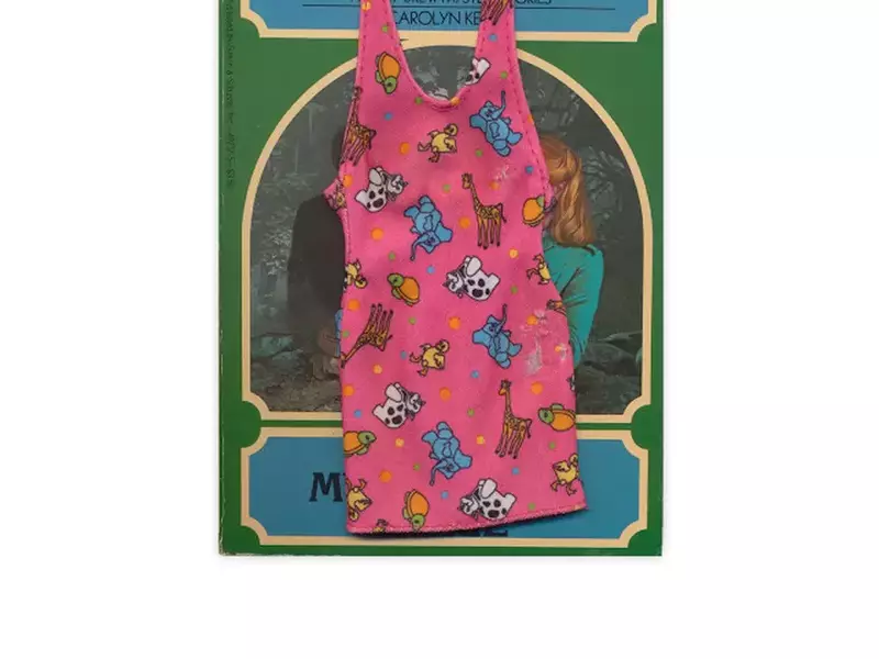 Rochie de păpușă semn de carte, forgottenbookmarks.com