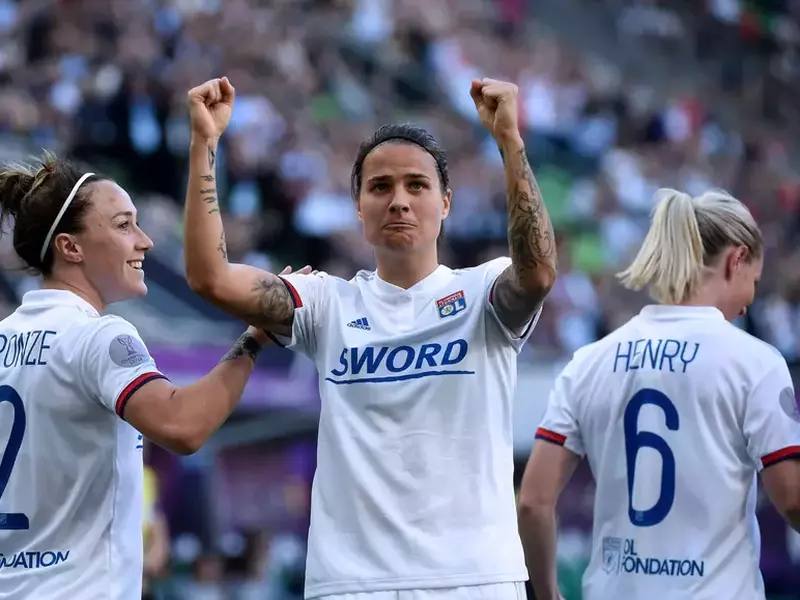 Olympique Lyon vs FC Barcelona