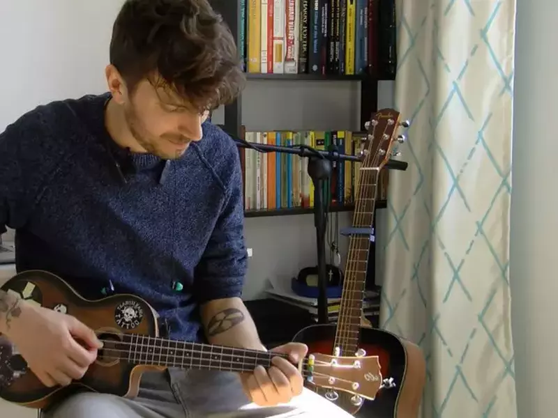 Sergiu_ukulele