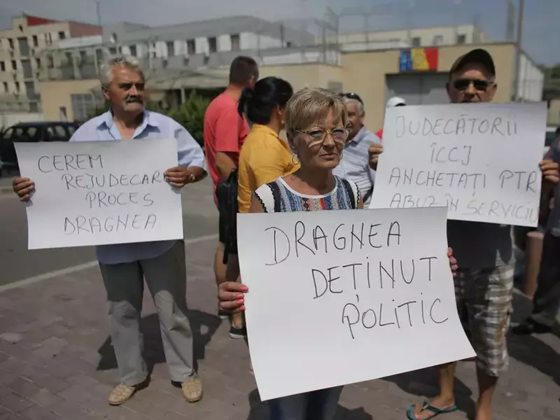 Protest în fața Penitenciarului Rahova