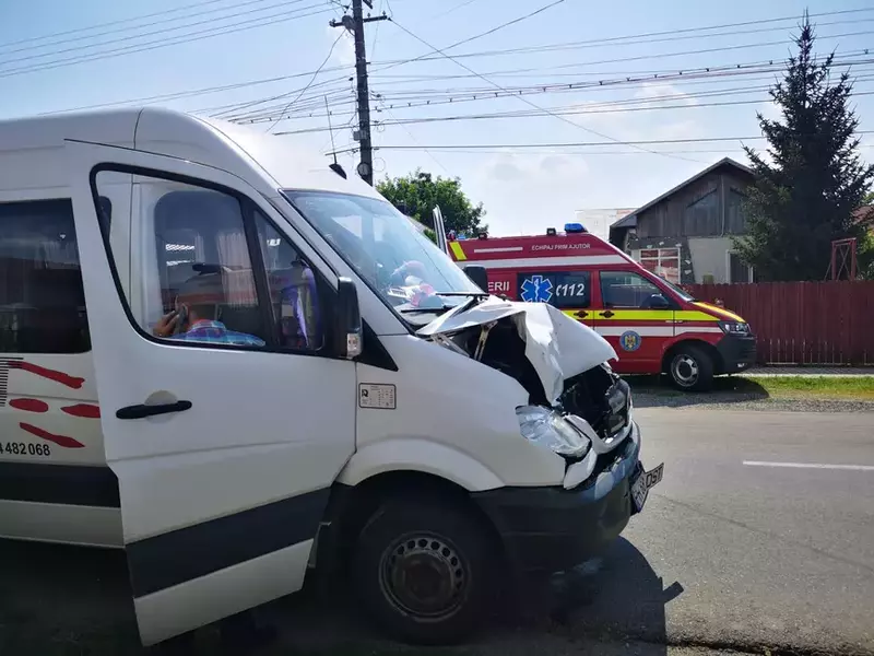 accident microbuz TIR-Prahova