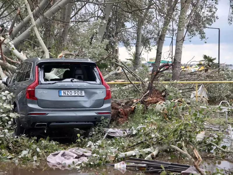 Imagini video uluitoare cu furtuna din Grecia