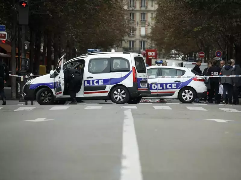 Atac în sediul poliției din Paris