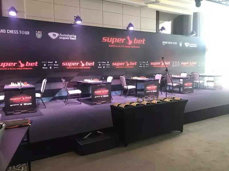 4A2E8663-4301-48F6-88DD-AB9BC3F13963