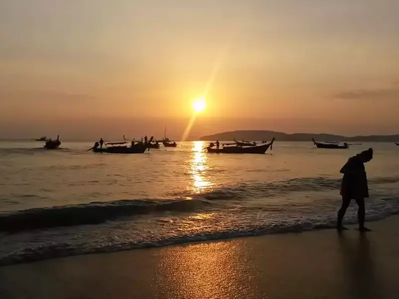 Apus la AoNang