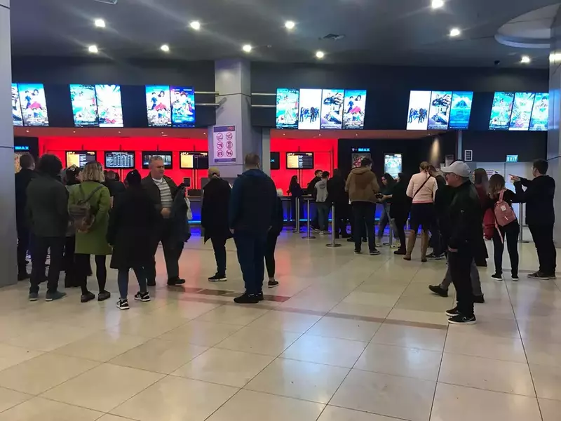 la cinema