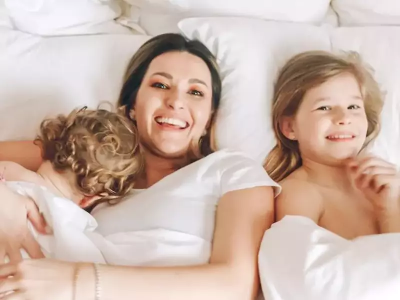 ela-craciun-copii-acasa