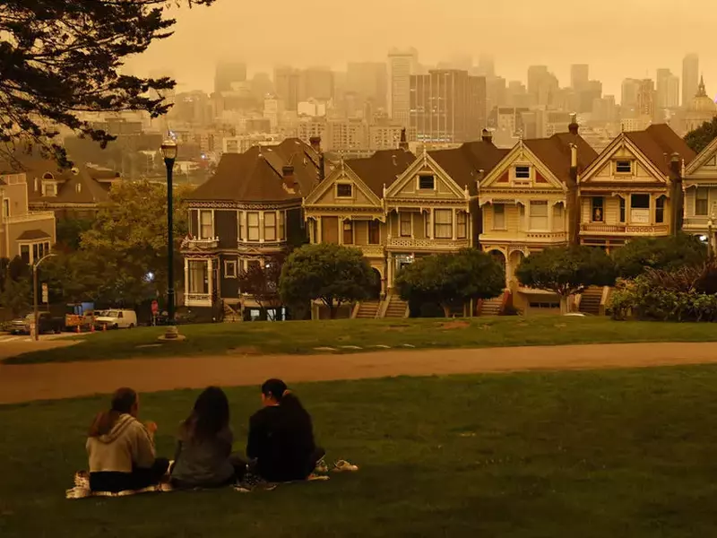 Imagini apocaliptice în San Francisco, după incendiile de vegetație
