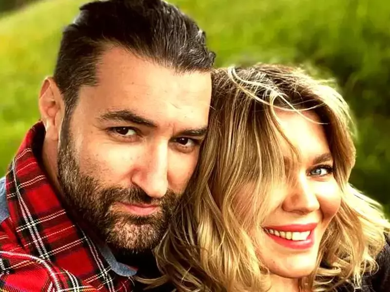 Gina-Pistol-si-Smiley-3