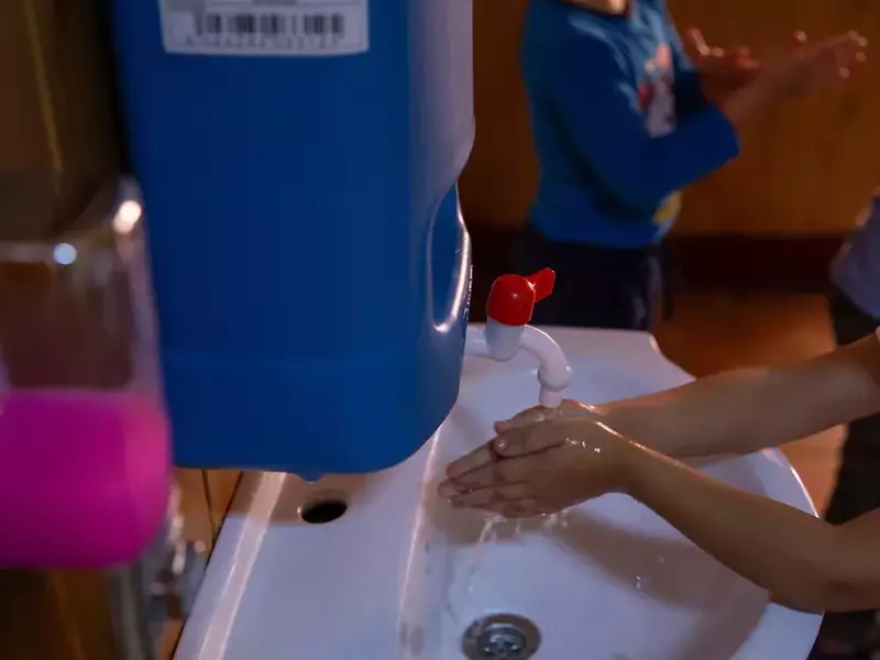 8g8Bum9M-7 Scoala Bucunisu, Olt 18.9.20 IMG_1604