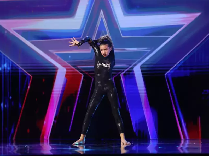 romanii-au-talent-2021-raisa-chiributa-concurenta-pentru-care-alexandra-dinu-a-apasat-butonul-de-golden