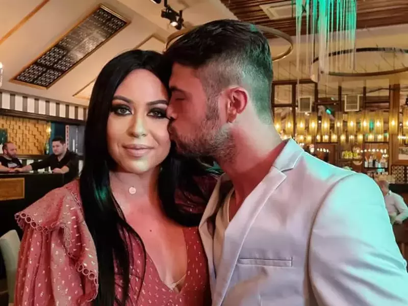 de ce s au impacat oana roman si marius elisei (2)