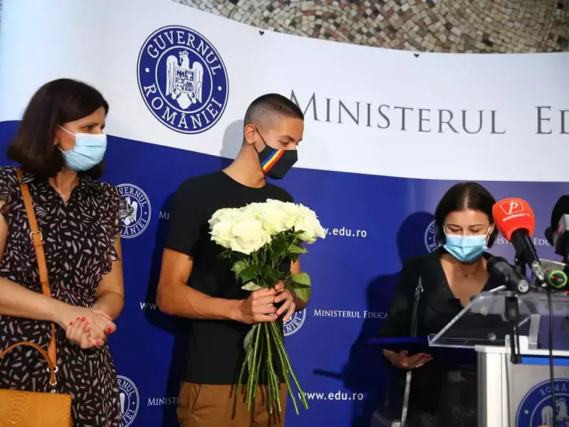 227909211_1167846730390012_8072087628973558170_n