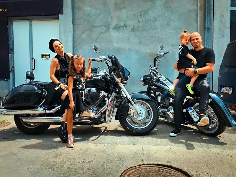 84653014_10158318947479101_2510461384408432640_n