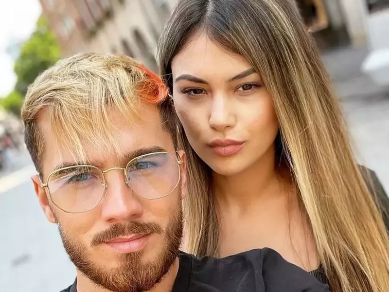 sebastian-chitosca-parasit-de-sotie-3