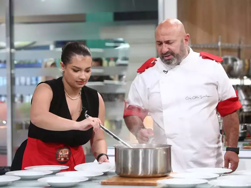 concurenti-asia-express-la-chefi-la-cutite-2-1