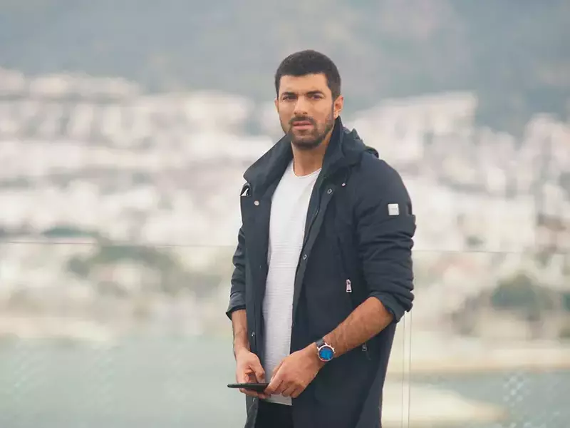 engin-akyurek-sancarfiica-ambasadorului-kanal-d