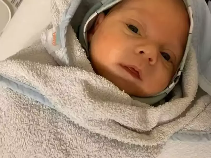 baietelul-lui-catalin-morosanu-3